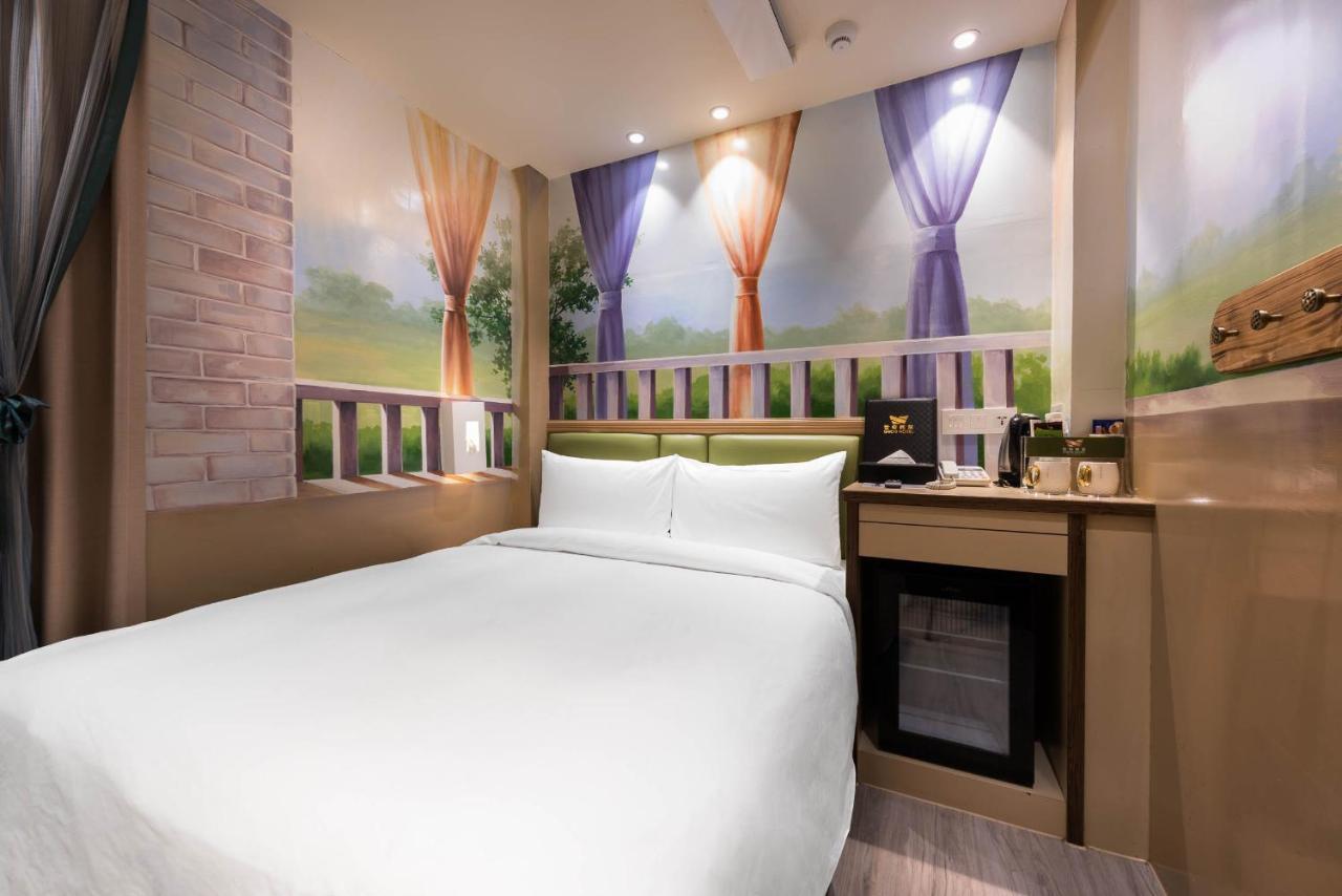 Shichi Hotel Kaohsiung Bagian luar foto